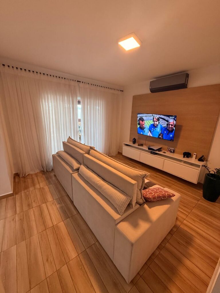 Casa em Itaquera com 2 Salões alugados