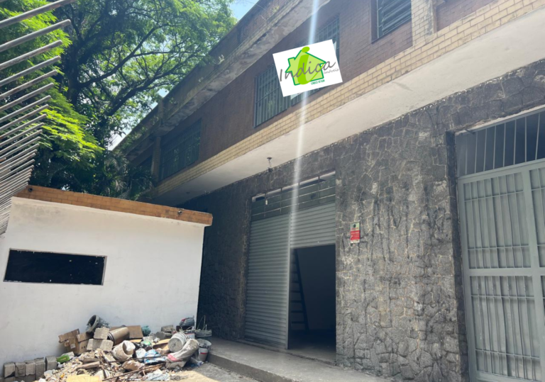 Galpão Comercial em Pq do Carmo