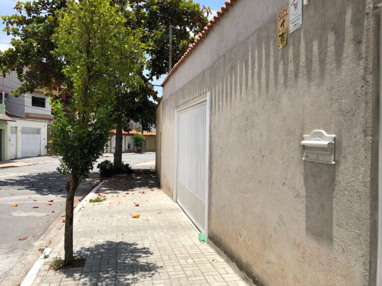 Sobrado em Parque do Carmo