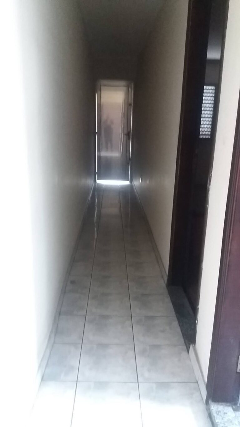 Sobrado em Vila Carmosina