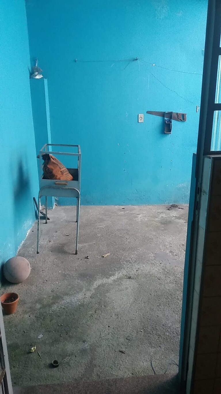 Sobrado em Vila Carmosina