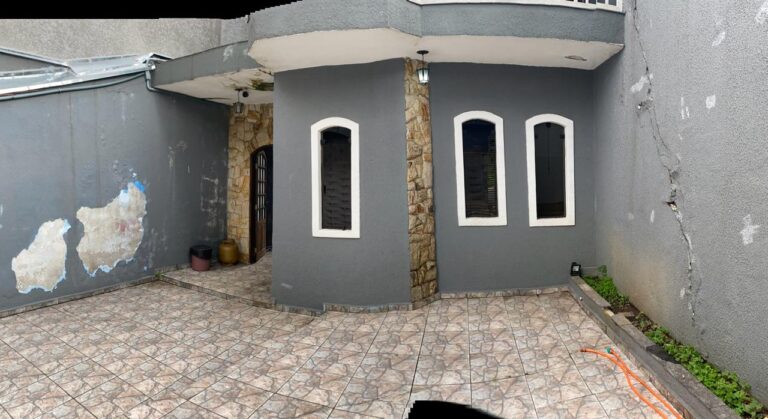 Sobrado em Parque do Carmo