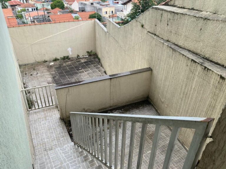 Sobrado em Pq do Carmo