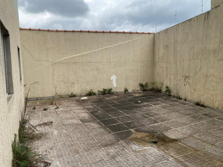 Sobrado em Pq do Carmo