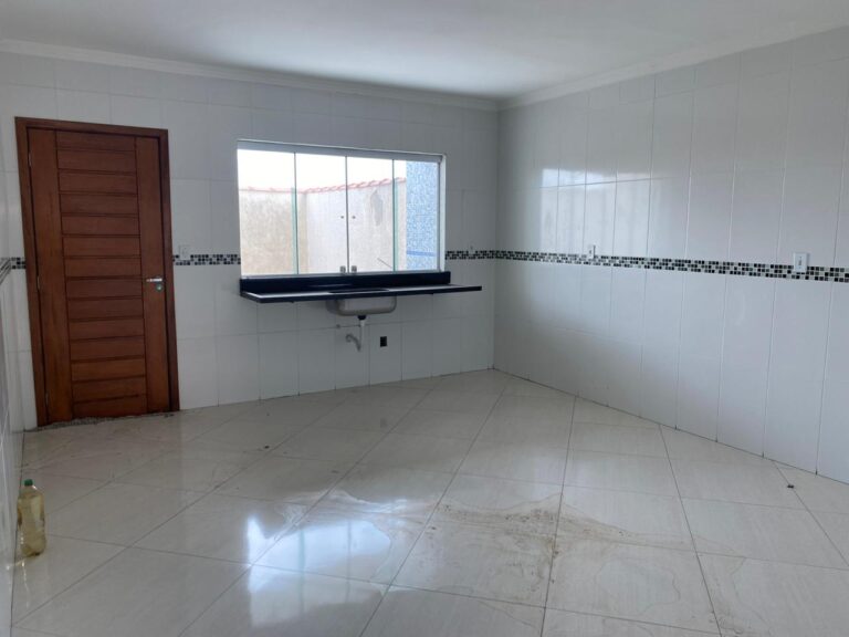 Sobrado em Pq do Carmo