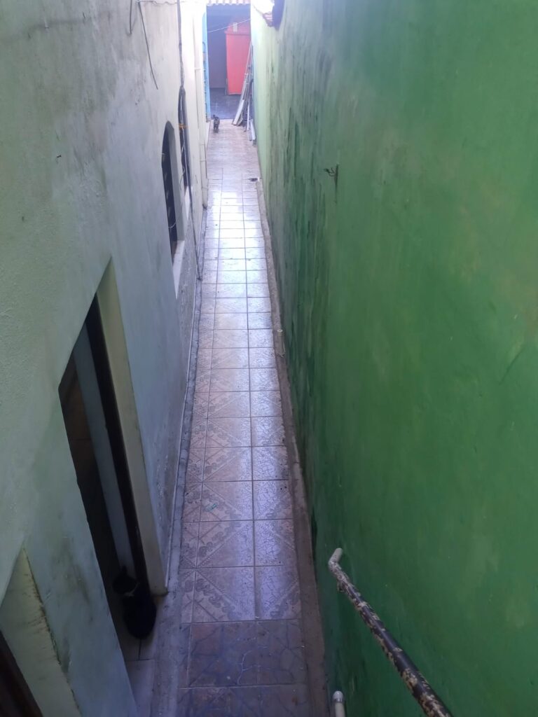 Casa em Jd Cotinha
