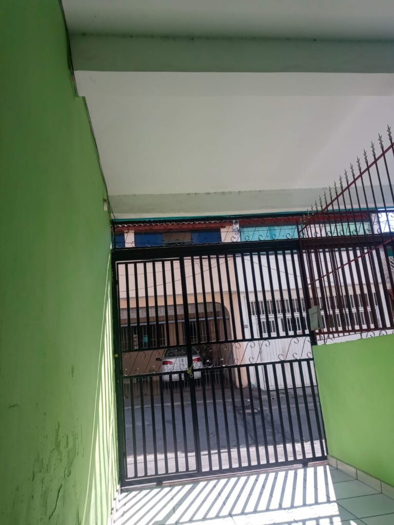 Casa em Jd Cotinha