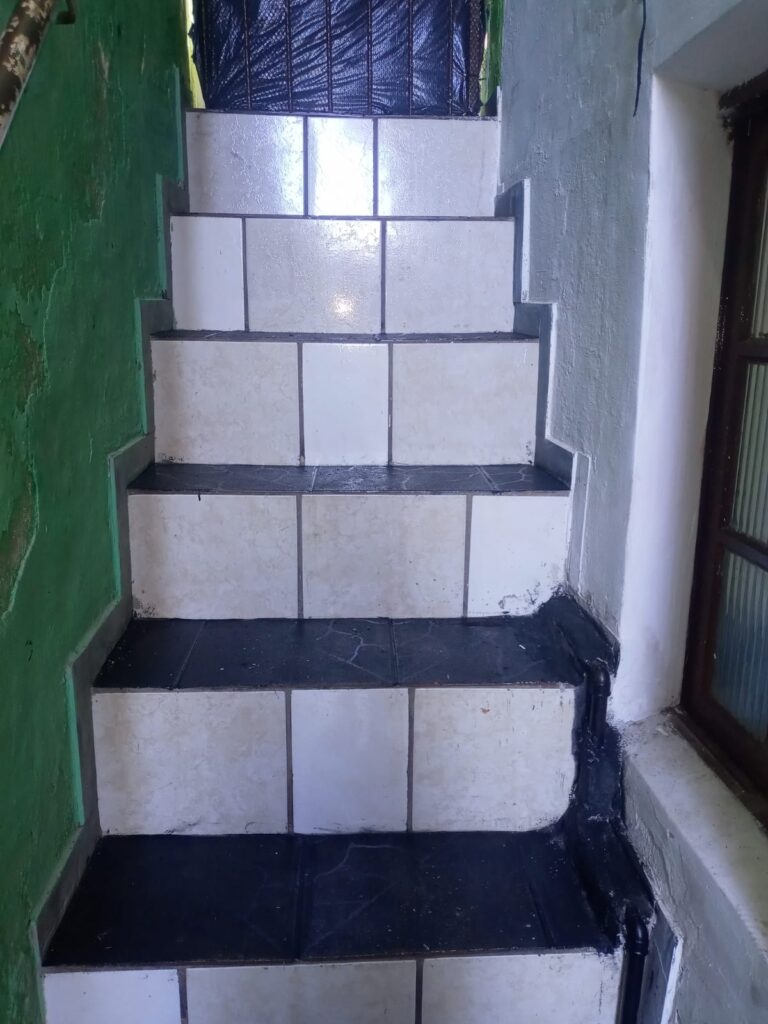 Casa em Jd Cotinha