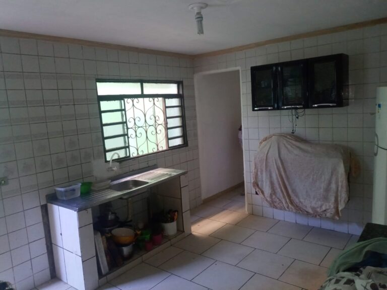 Casa em Jd Cotinha