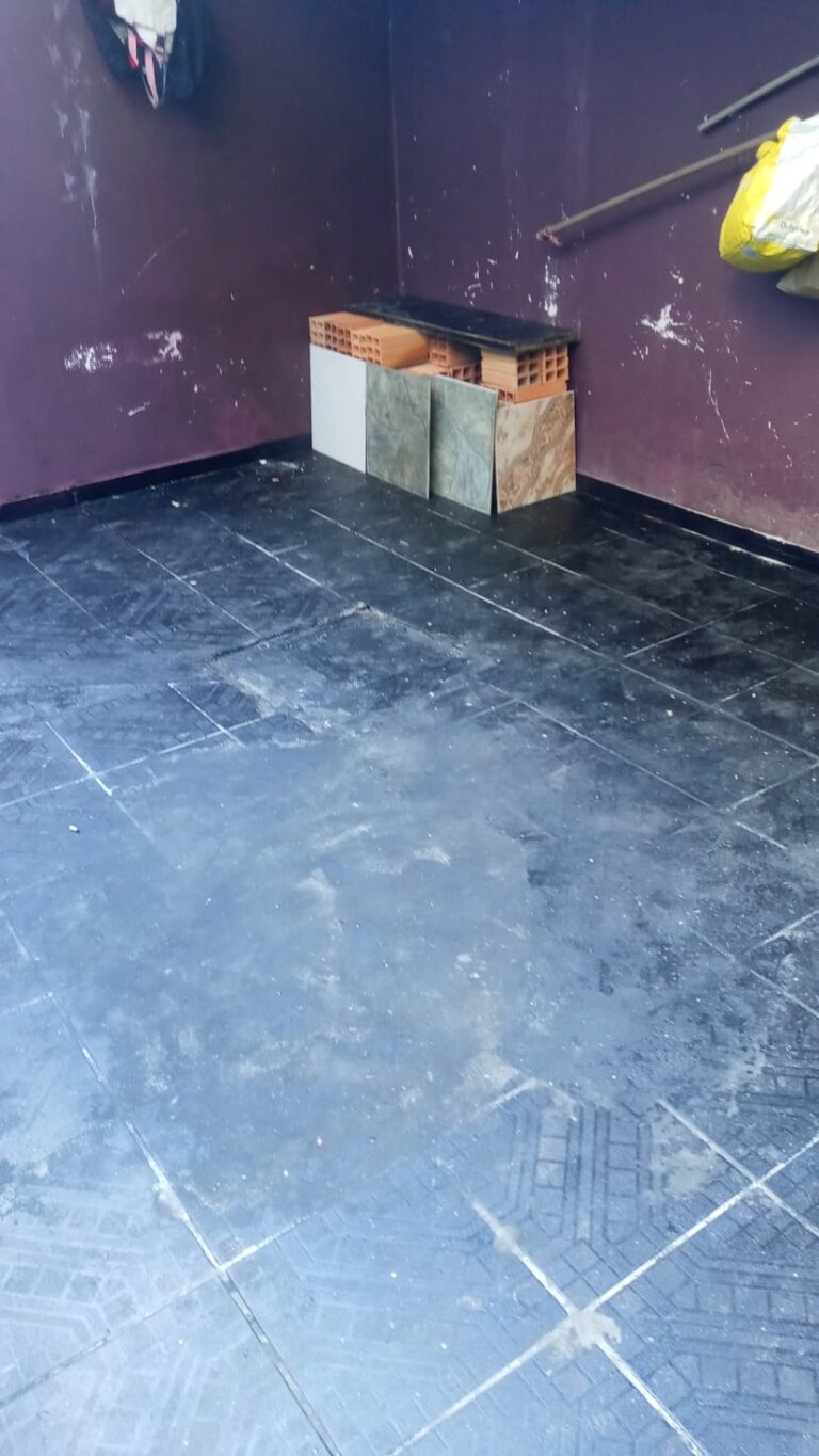 Casa em Jd Cotinha