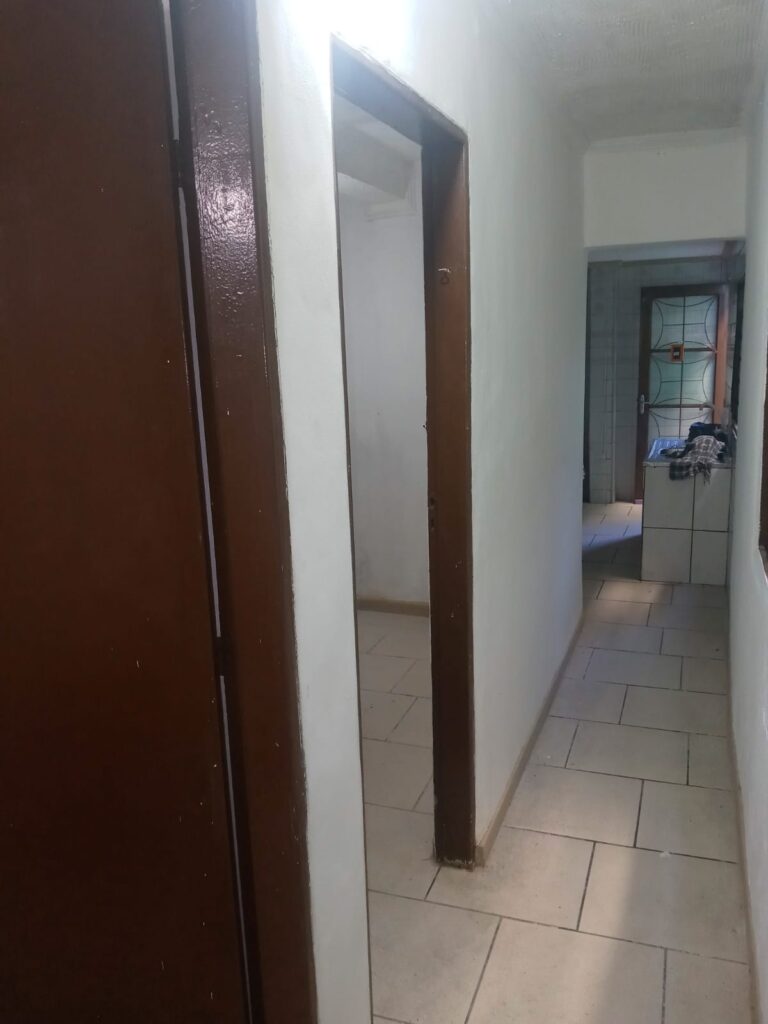 Casa em Jd Cotinha