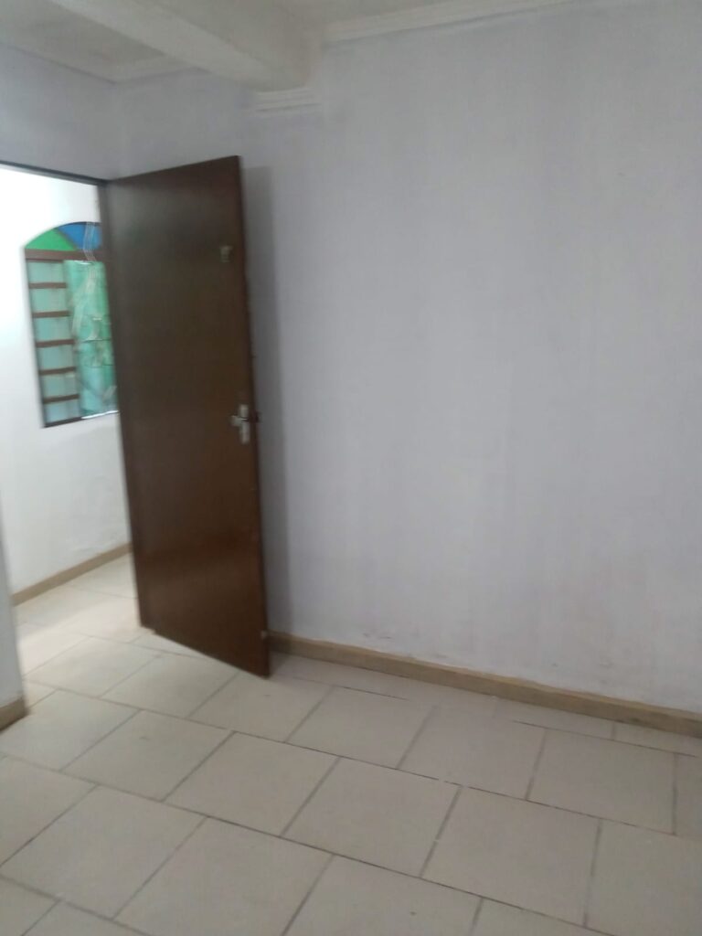 Casa em Jd Cotinha