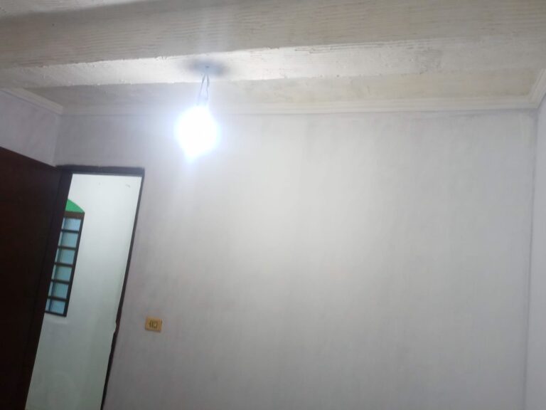 Casa em Jd Cotinha