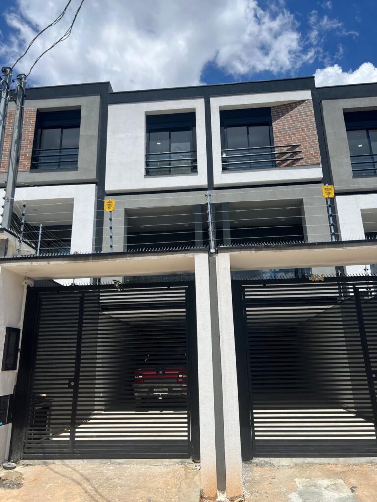 Sobrado em Itaquera