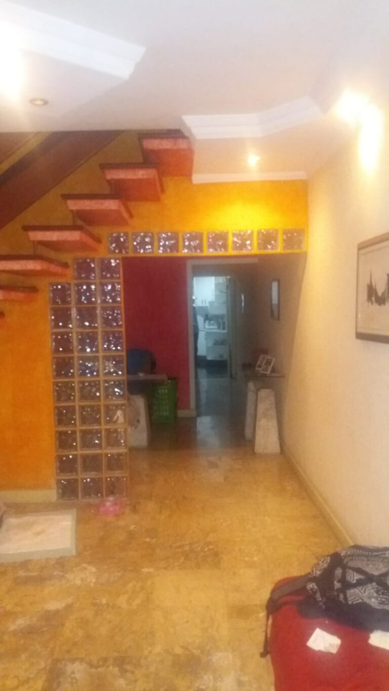 Sobrado em Pq do Carmo