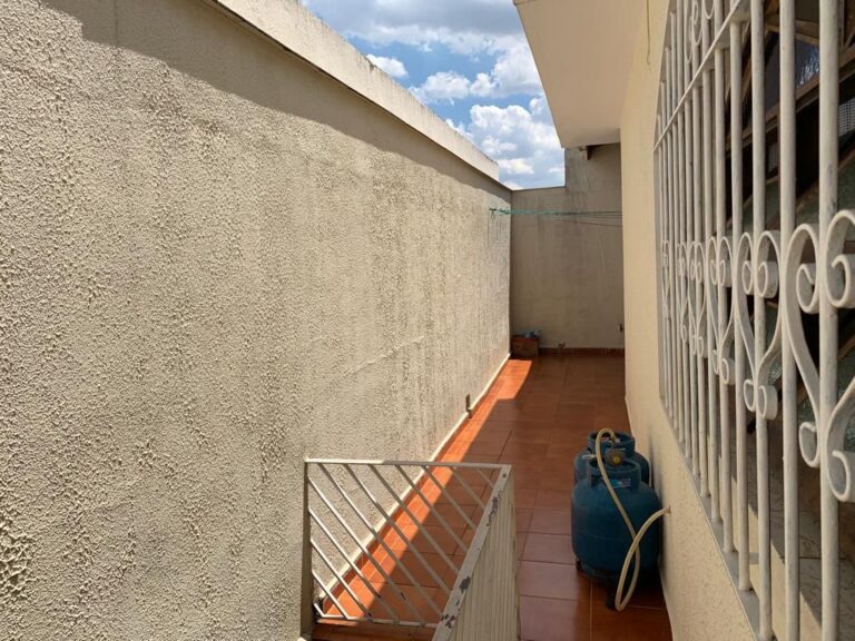 Sobrado em Jardim Carmelitas