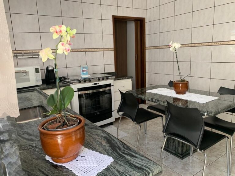 Sobrado em Jardim Carmelitas