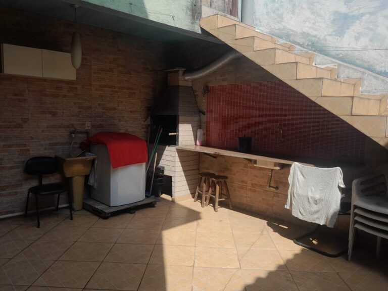 Sobrado Duplo em Itaquera