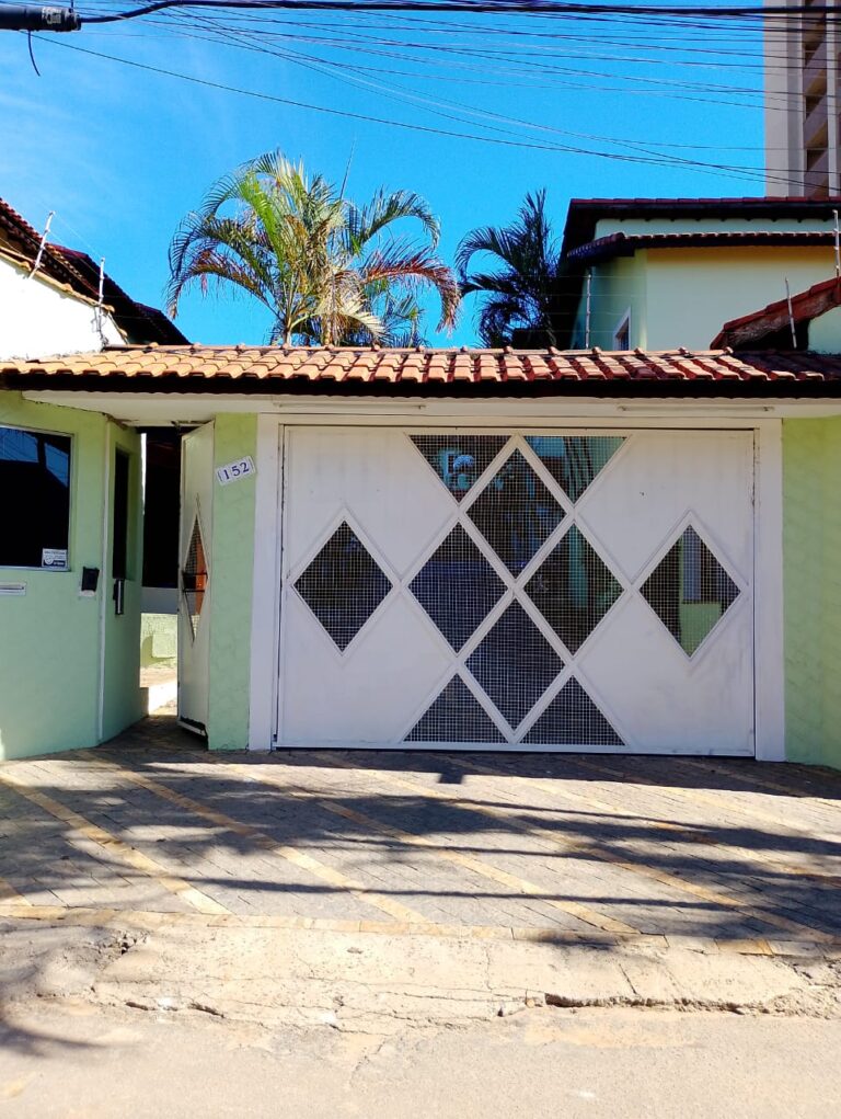 Sobrado de Condomínio em Itaquera
