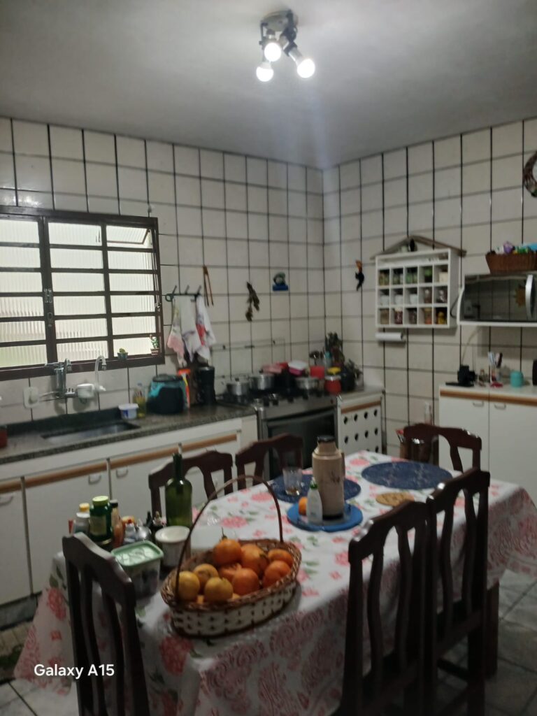 Casa em Jardim Iguatemy