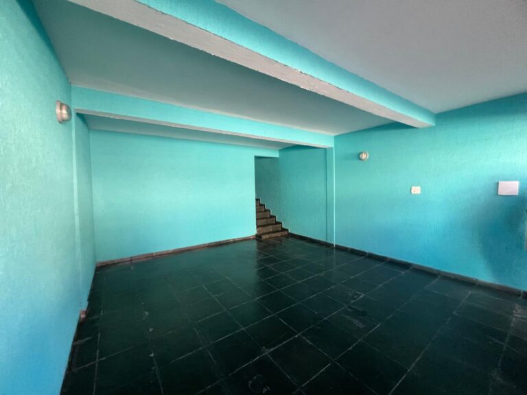 Sobrado em Jardim Roseli