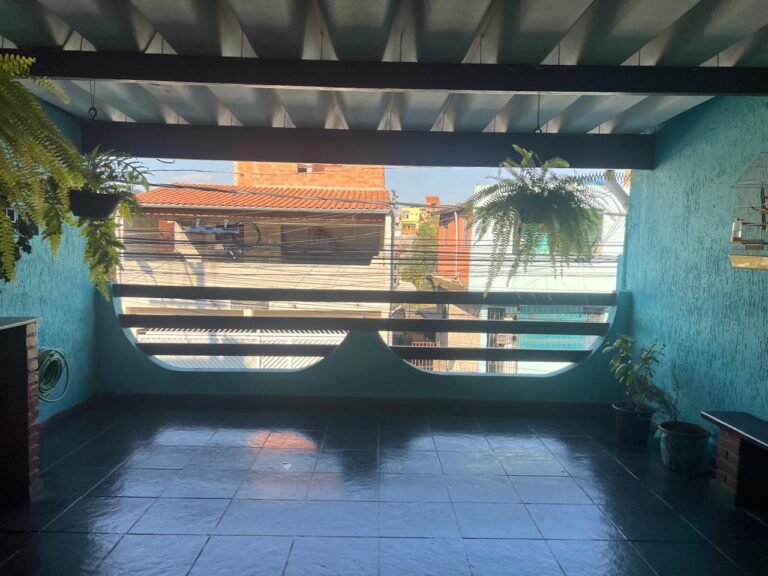 Sobrado em Jardim Roseli