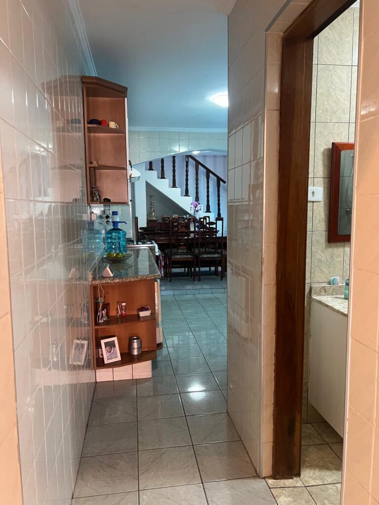 Sobrado em Jardim Roseli
