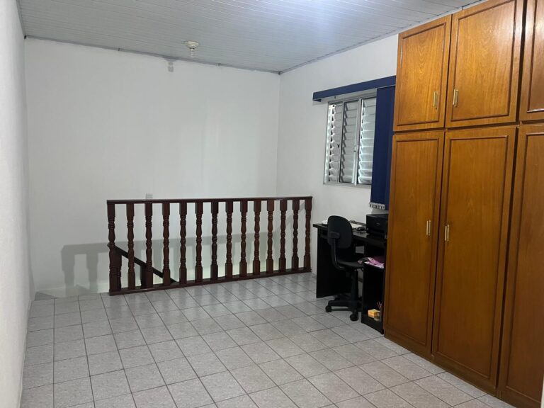 Sobrado em Jardim Roseli