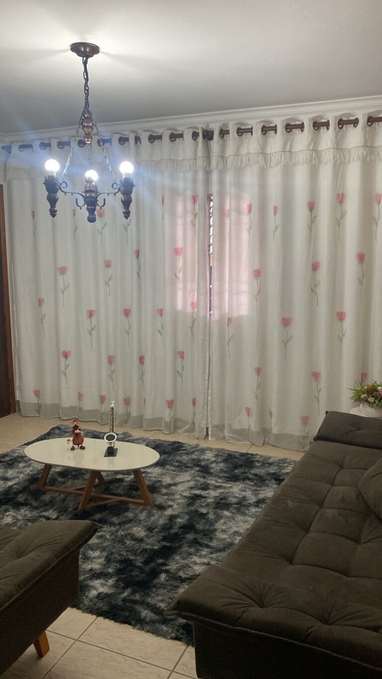 Residencial em Vila Carmosina