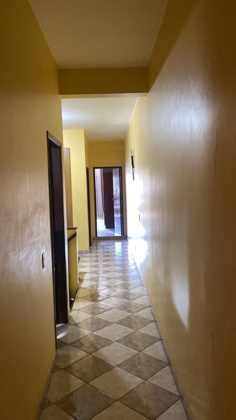 Residencial em Vila Carmosina