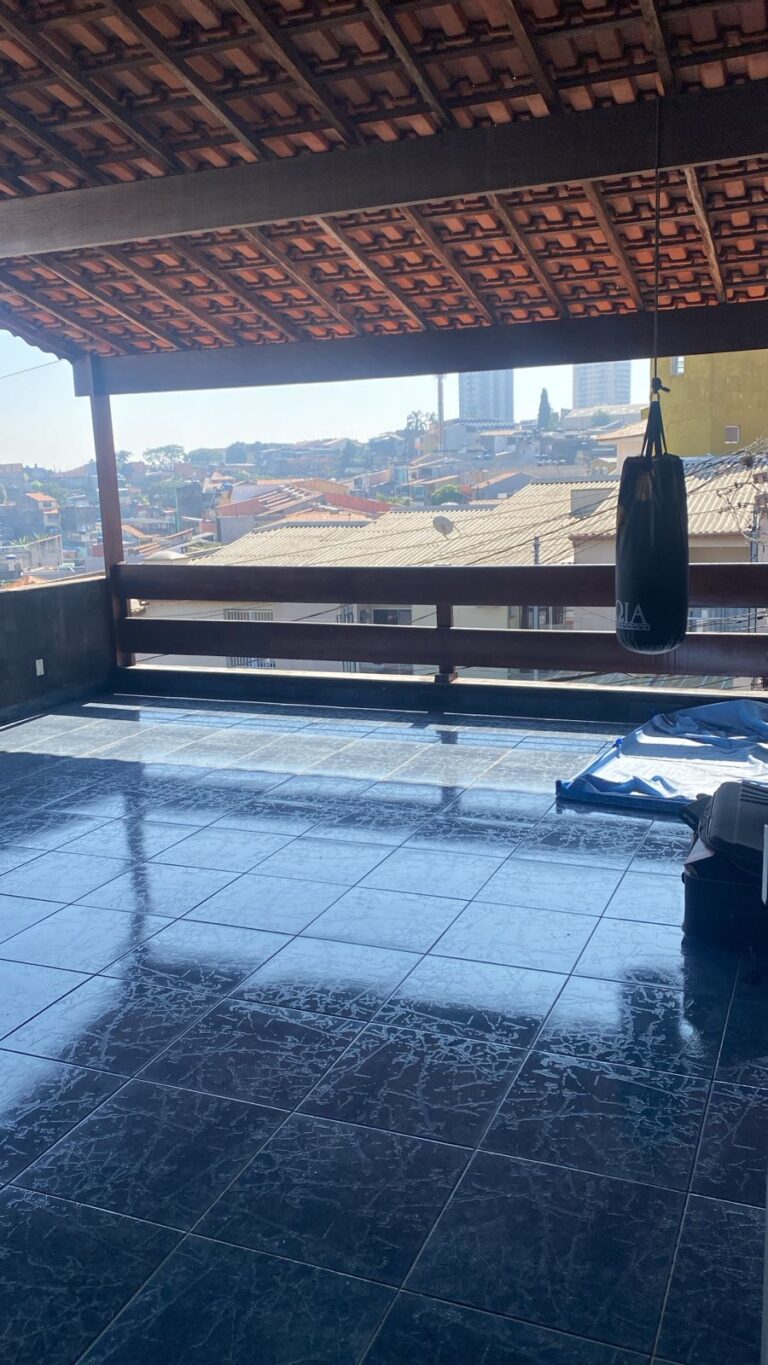 Residencial em Vila Carmosina