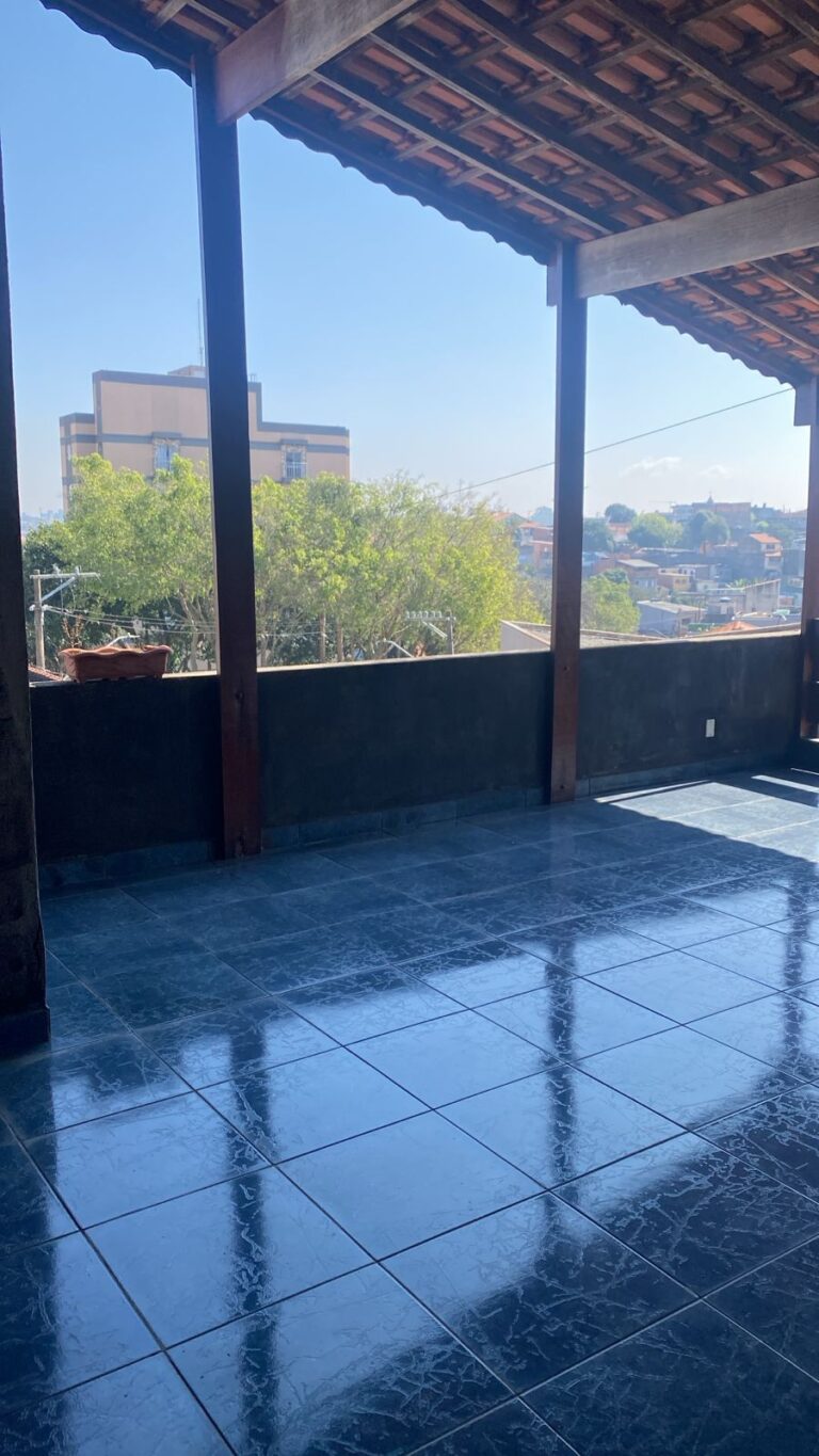 Residencial em Vila Carmosina