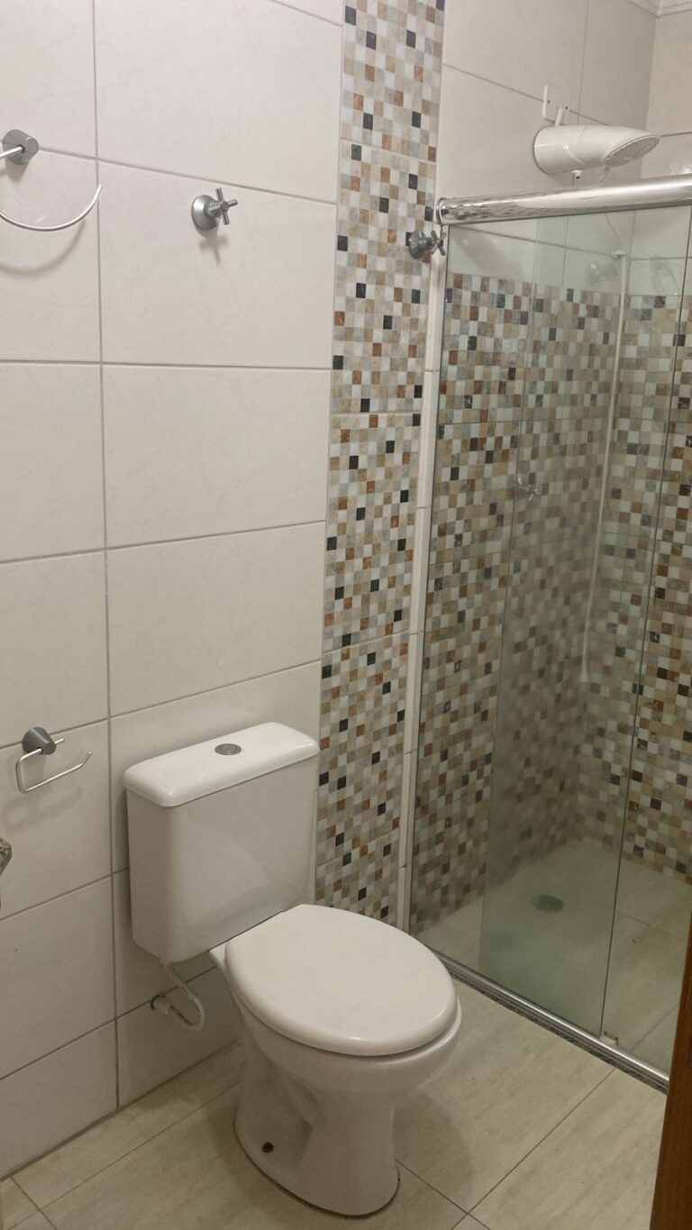Residencial em AE Carvalho