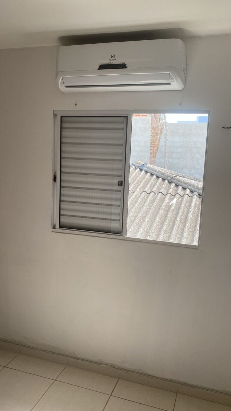 Residencial em AE Carvalho