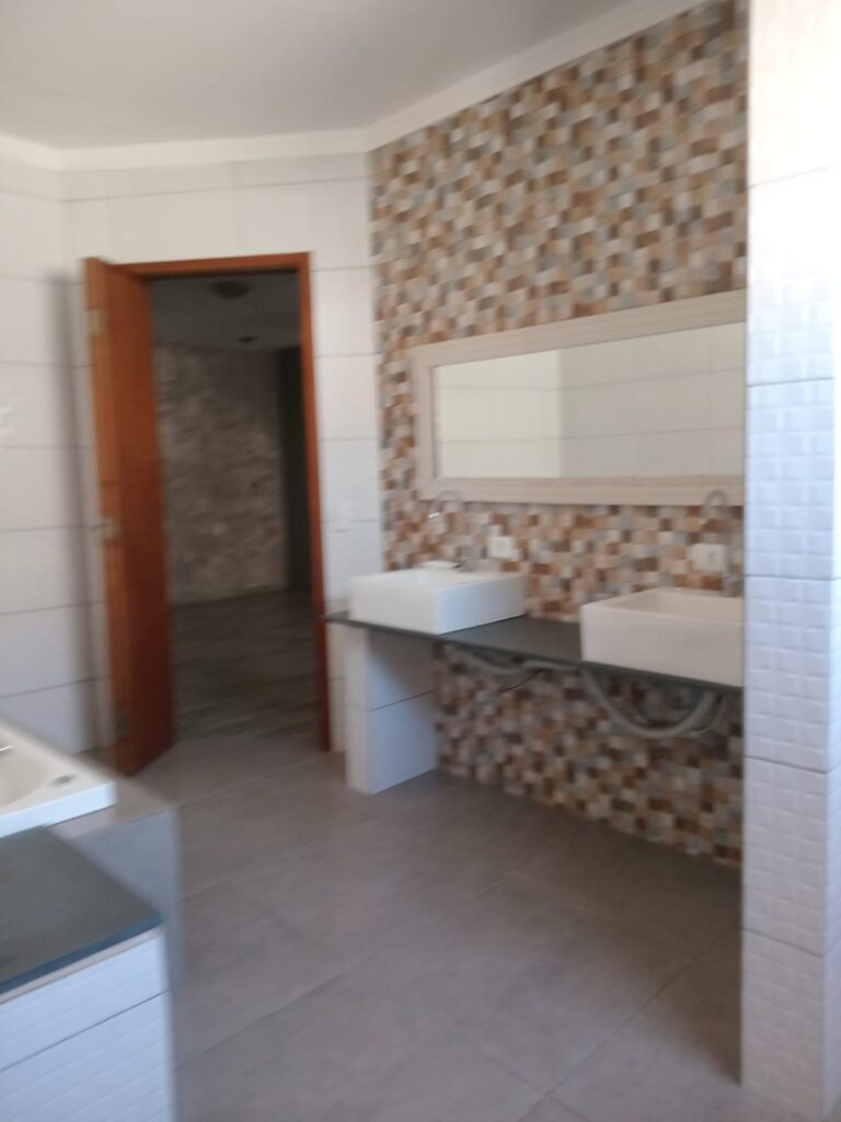 Sobrado em Vila Brasil
