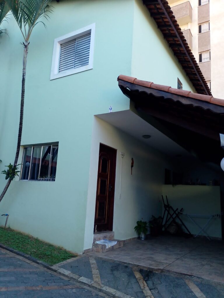Sobrado de Condomínio em Itaquera