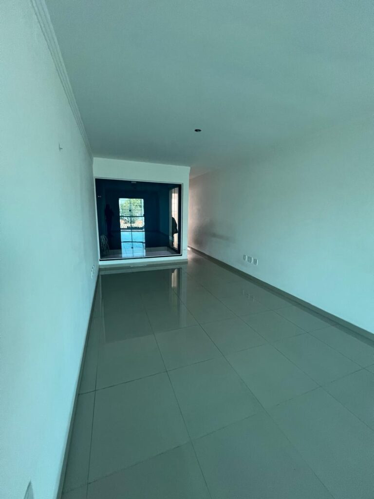 Sobrado em Jardim Norma