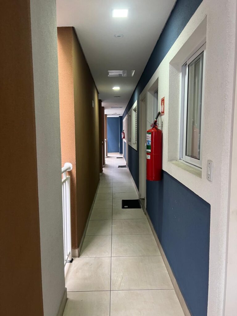 Apartamento em Vila Carmosina