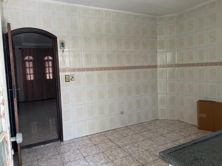 Sobrado em Pq do Carmo