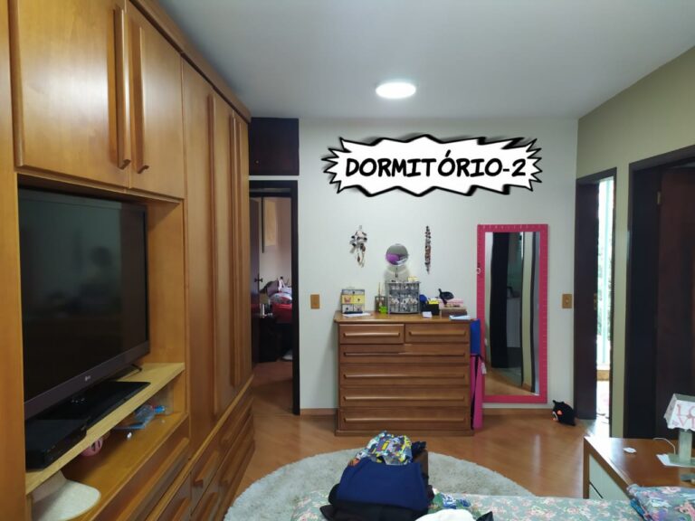 Sobrado em Pq do Carmo