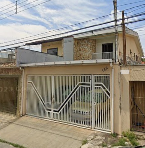 Sobrado em PQ. do Carmo