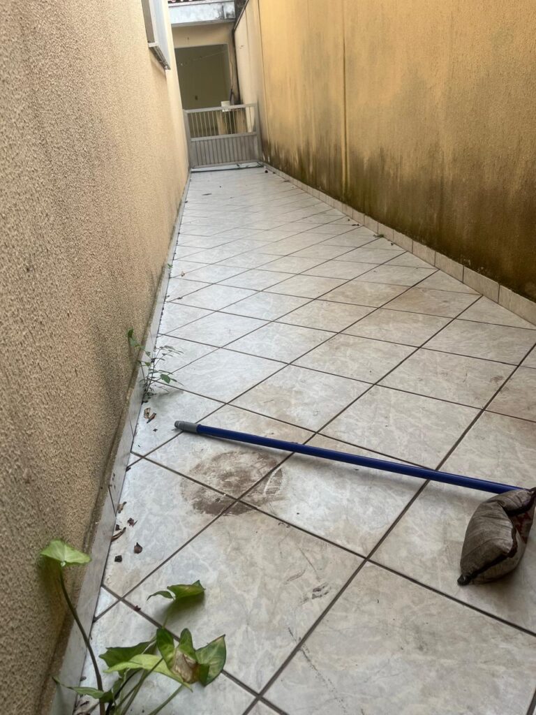 Sobrado em PQ. do Carmo