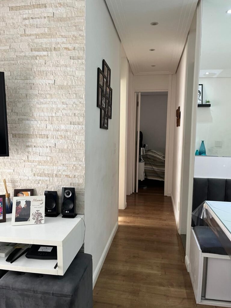Apartamento em Colônia