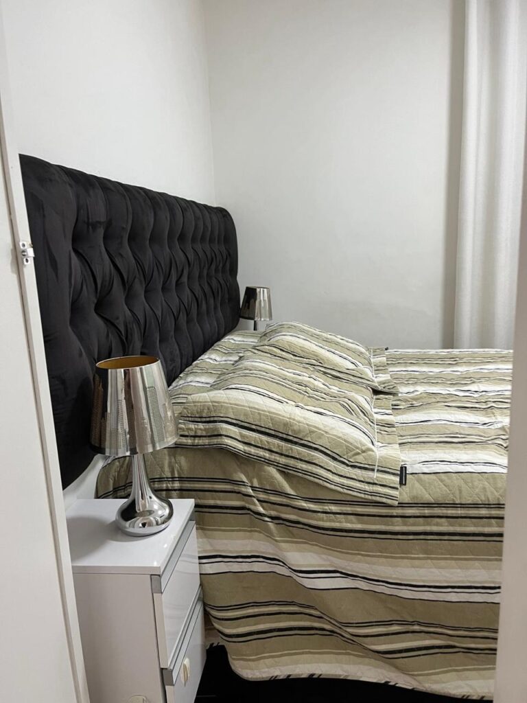 Apartamento em Colônia