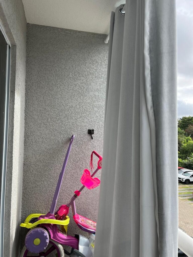 Apartamento em Colônia