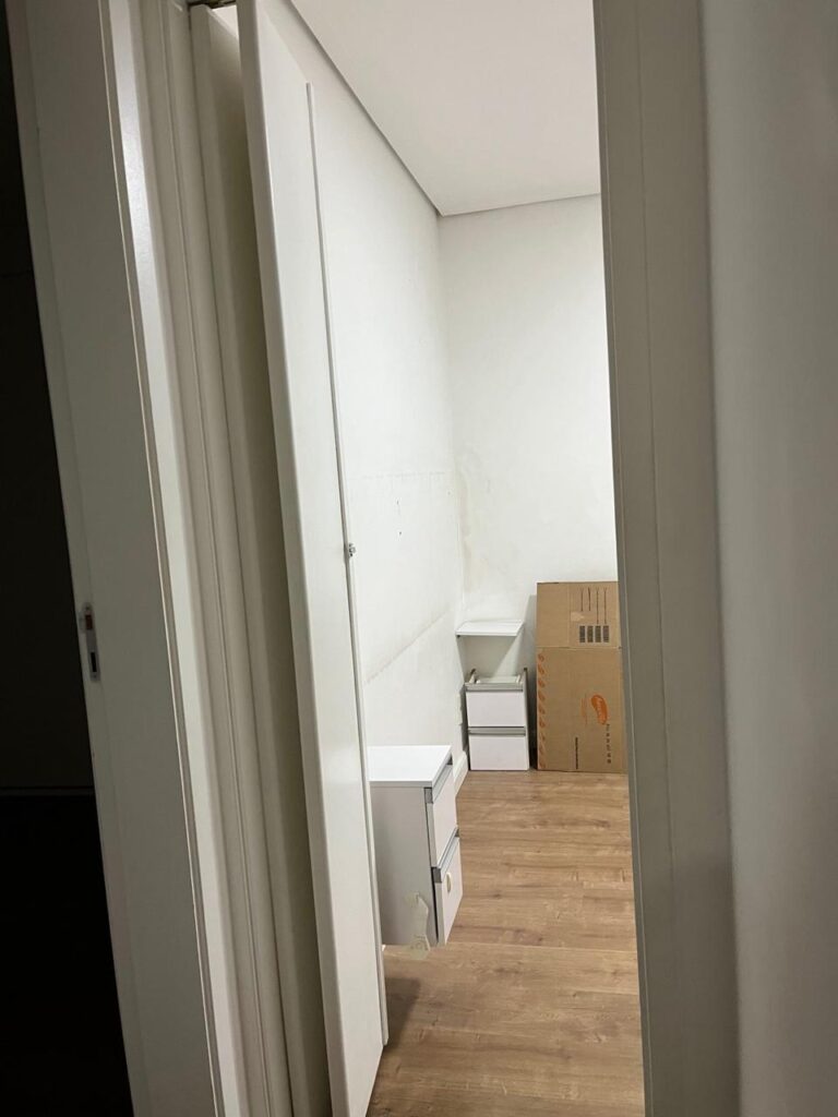 Apartamento em Colônia