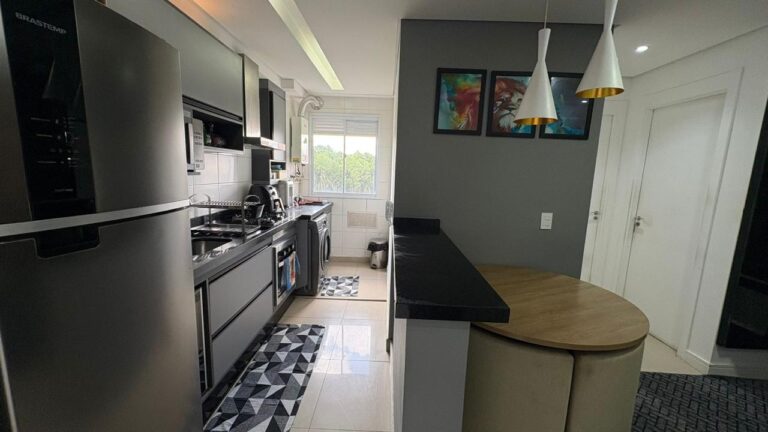 Apartamento em Pq. do Carmo