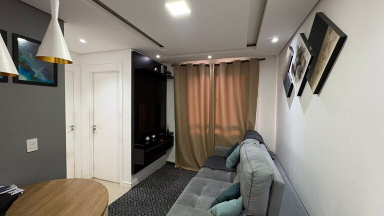 Apartamento em Pq. do Carmo
