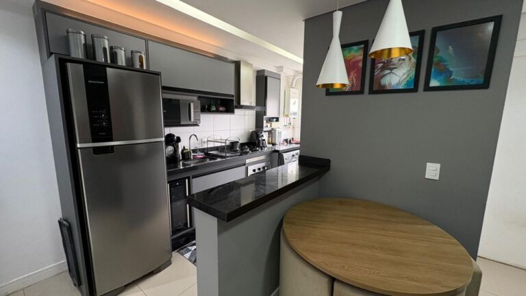 Apartamento em Pq. do Carmo