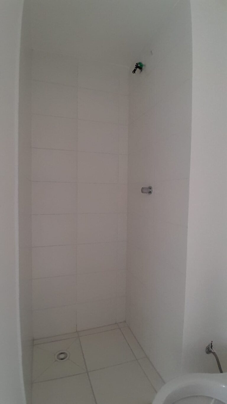 Apartamento em Vila Carmosina